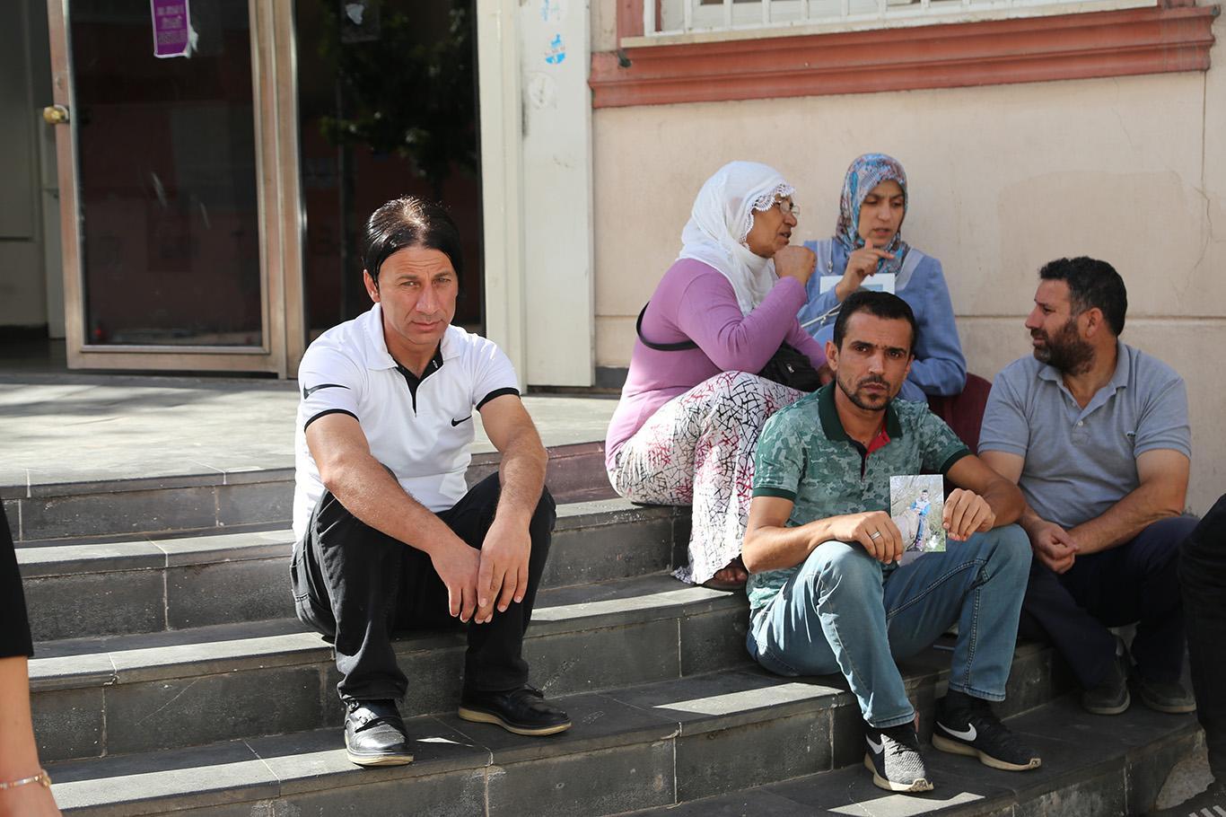 Families' sit-in protest continues on the 8th day Families' sit-in protest continues on the 8th day